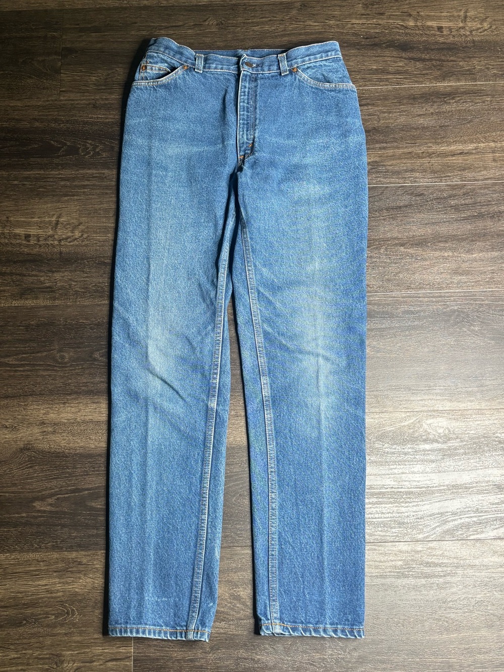 Vintage 1970s White Tab Two Horse Patch Levis Size 16